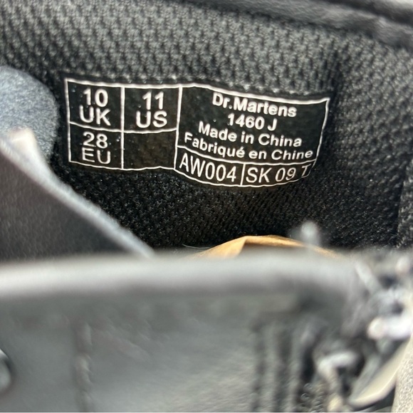 DR.MARTENS 1460 BOOTS - Picture 10 of 11